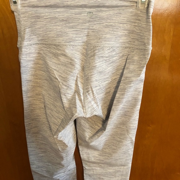 Lululemon leggings - Picture 2 of 3